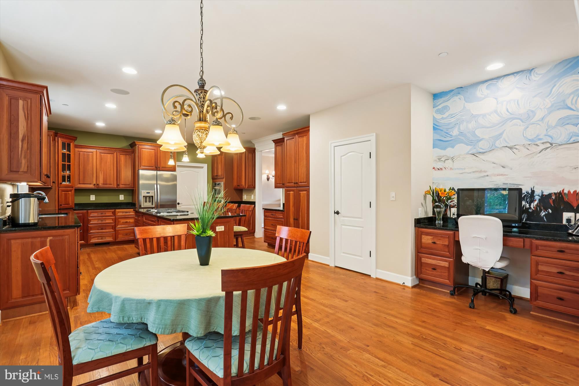 JAMES CREEK - Residential