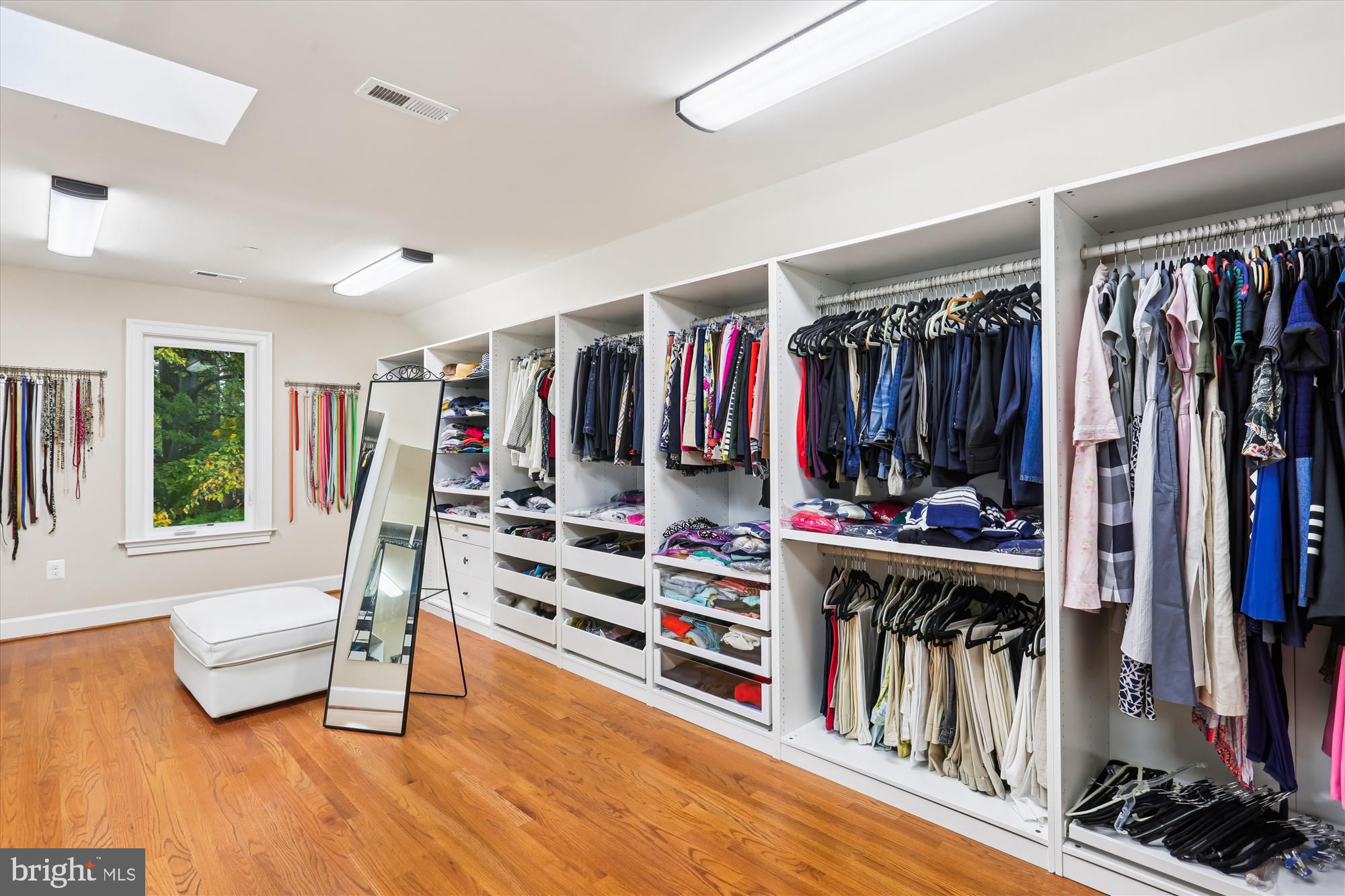 JAMES CREEK - Residential