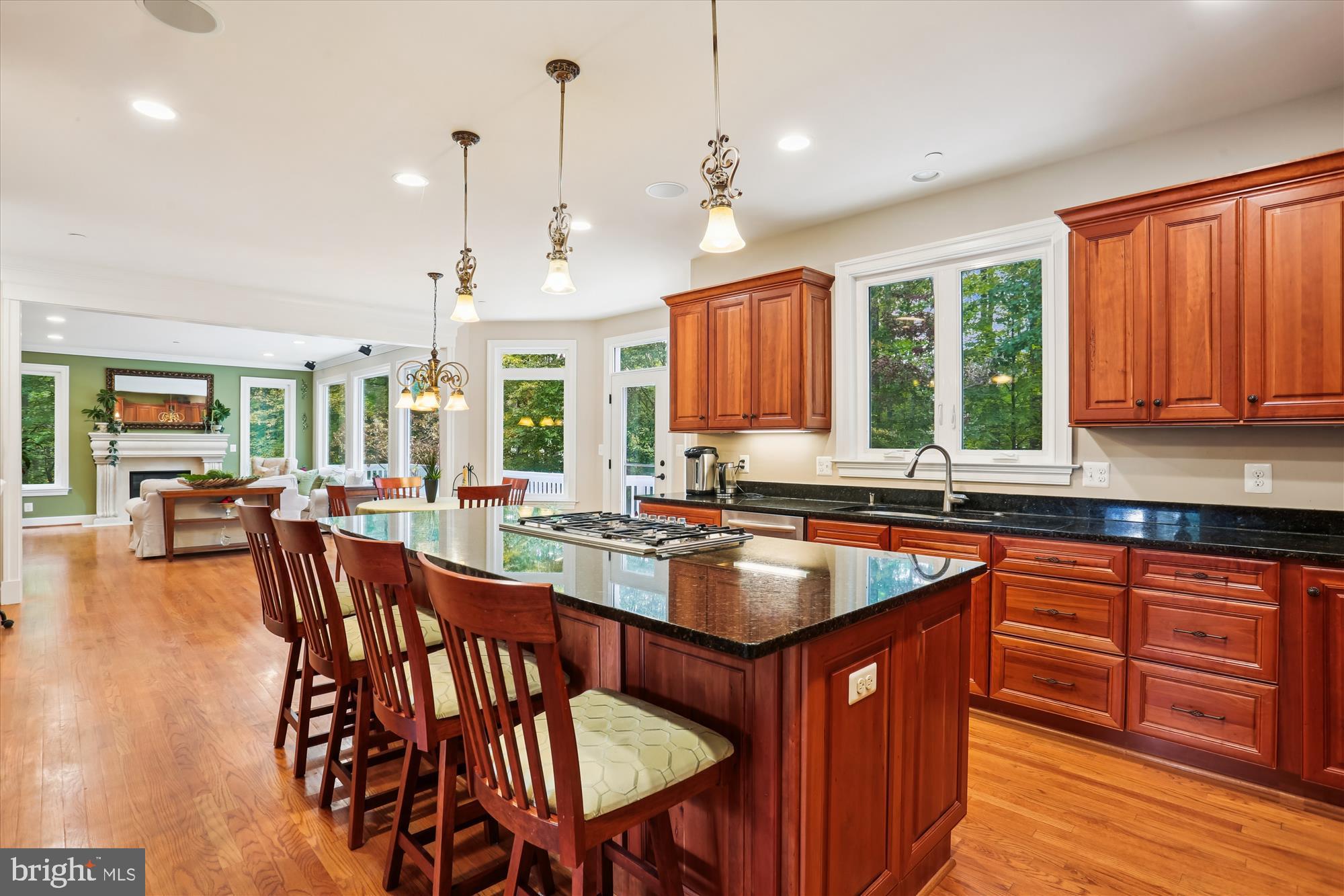 JAMES CREEK - Residential