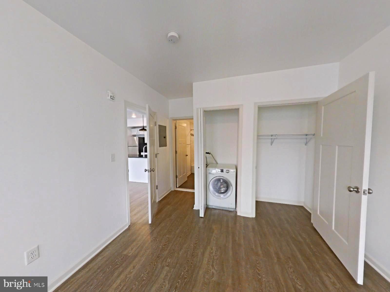 ROXBOROUGH - Residential Lease