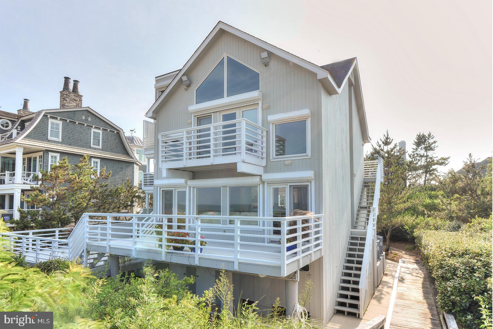 SEA DEL ESTATES - Residential