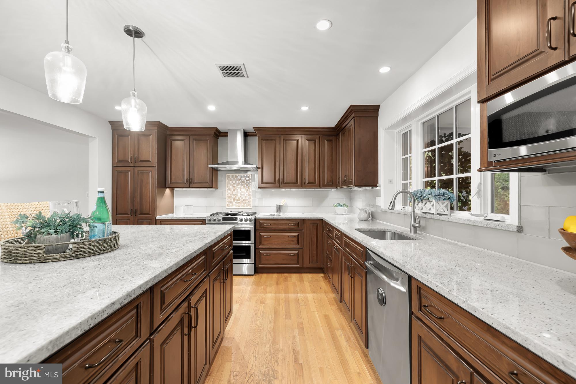 POTOMAC HILLS - Residential