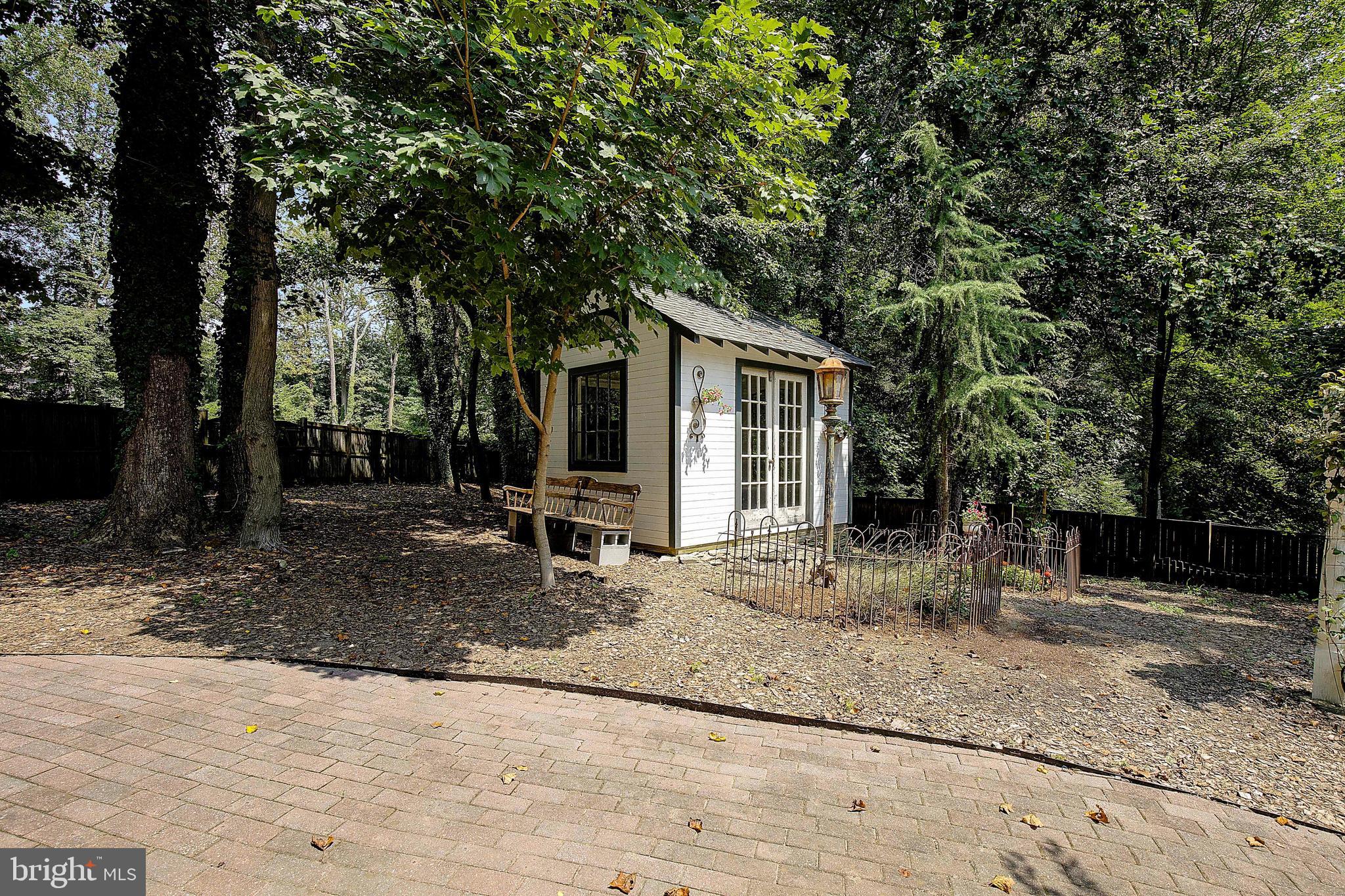 CANDLE RIDGE - Residential