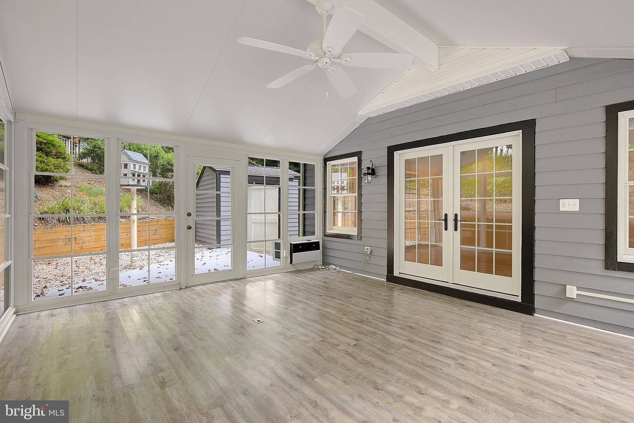 CANDLE RIDGE - Residential