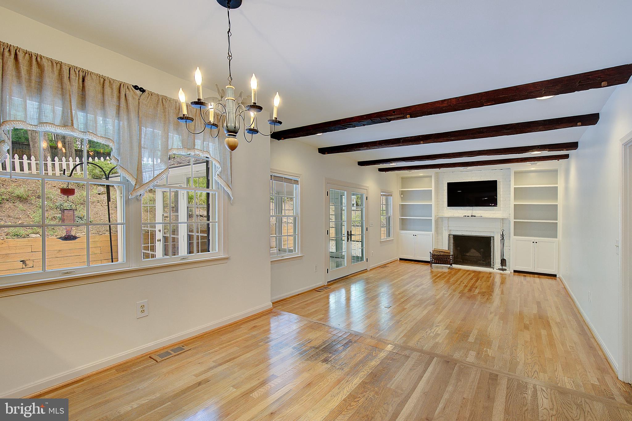 CANDLE RIDGE - Residential