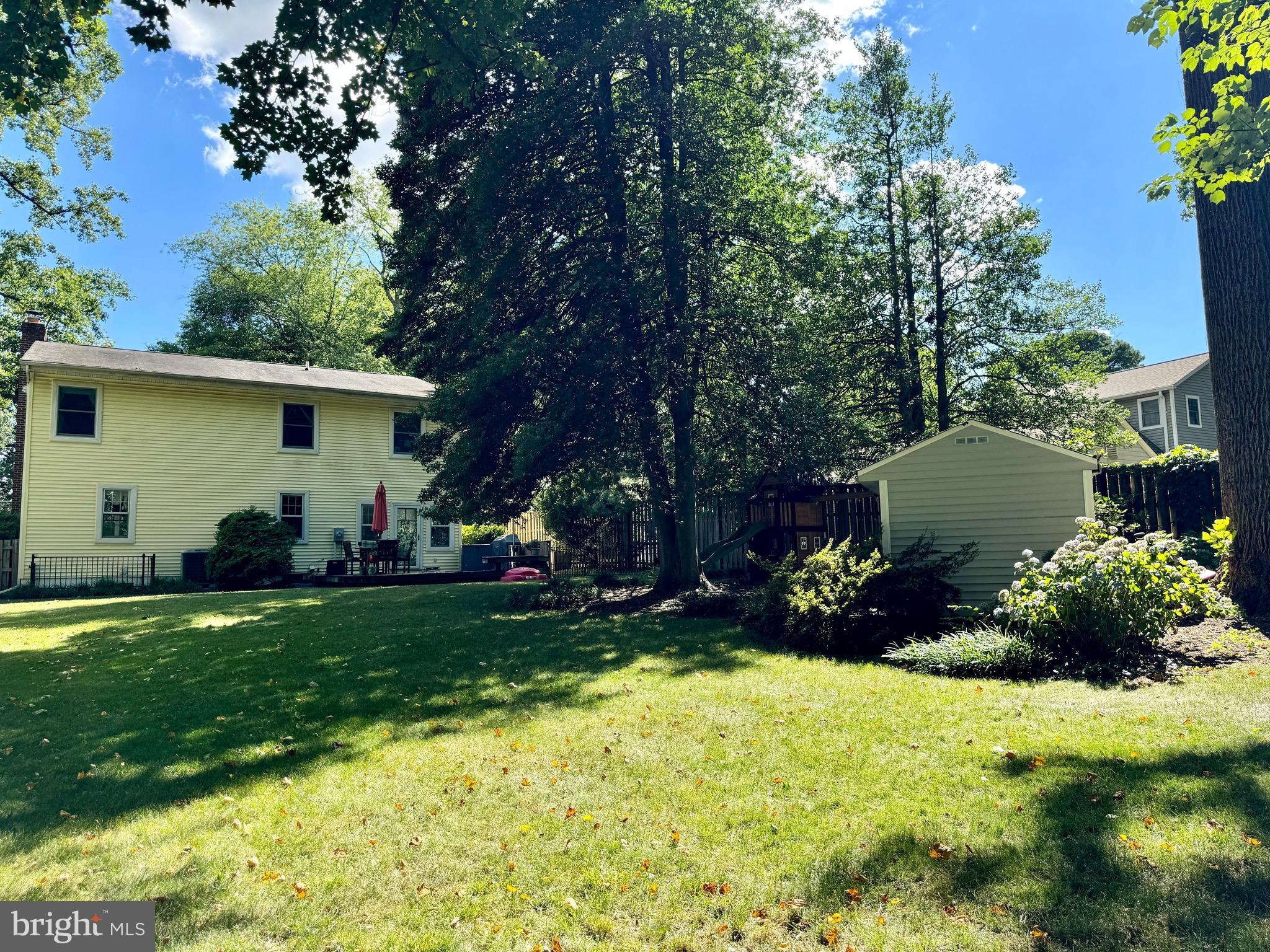 FALLS HILL - Residential Lease