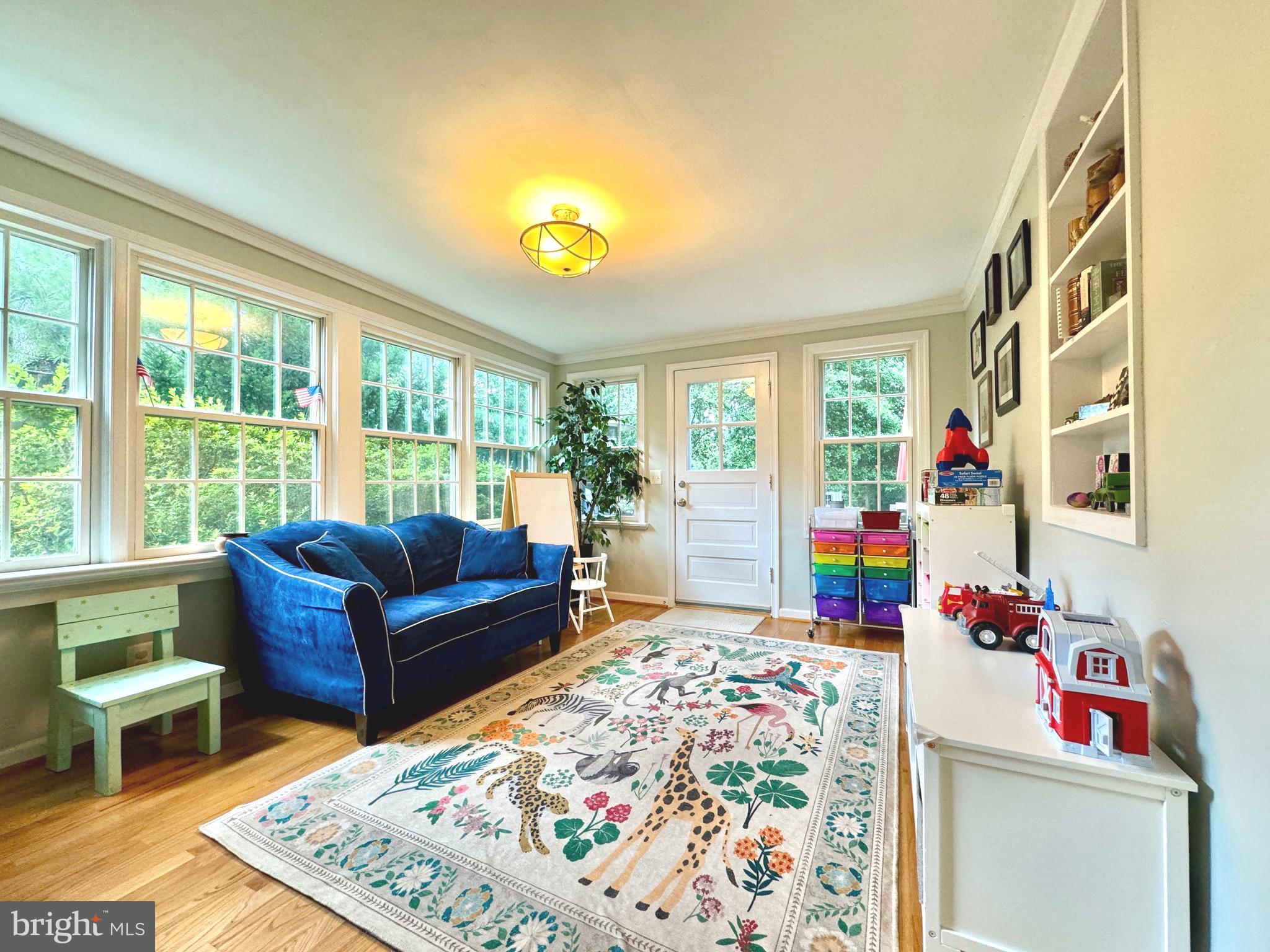 FALLS HILL - Residential Lease