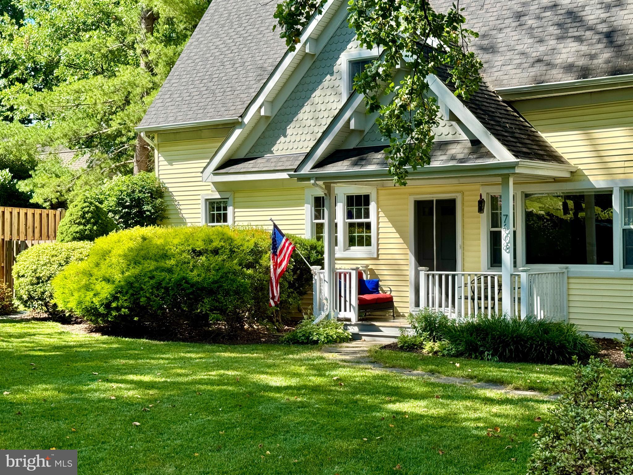 FALLS HILL - Residential Lease