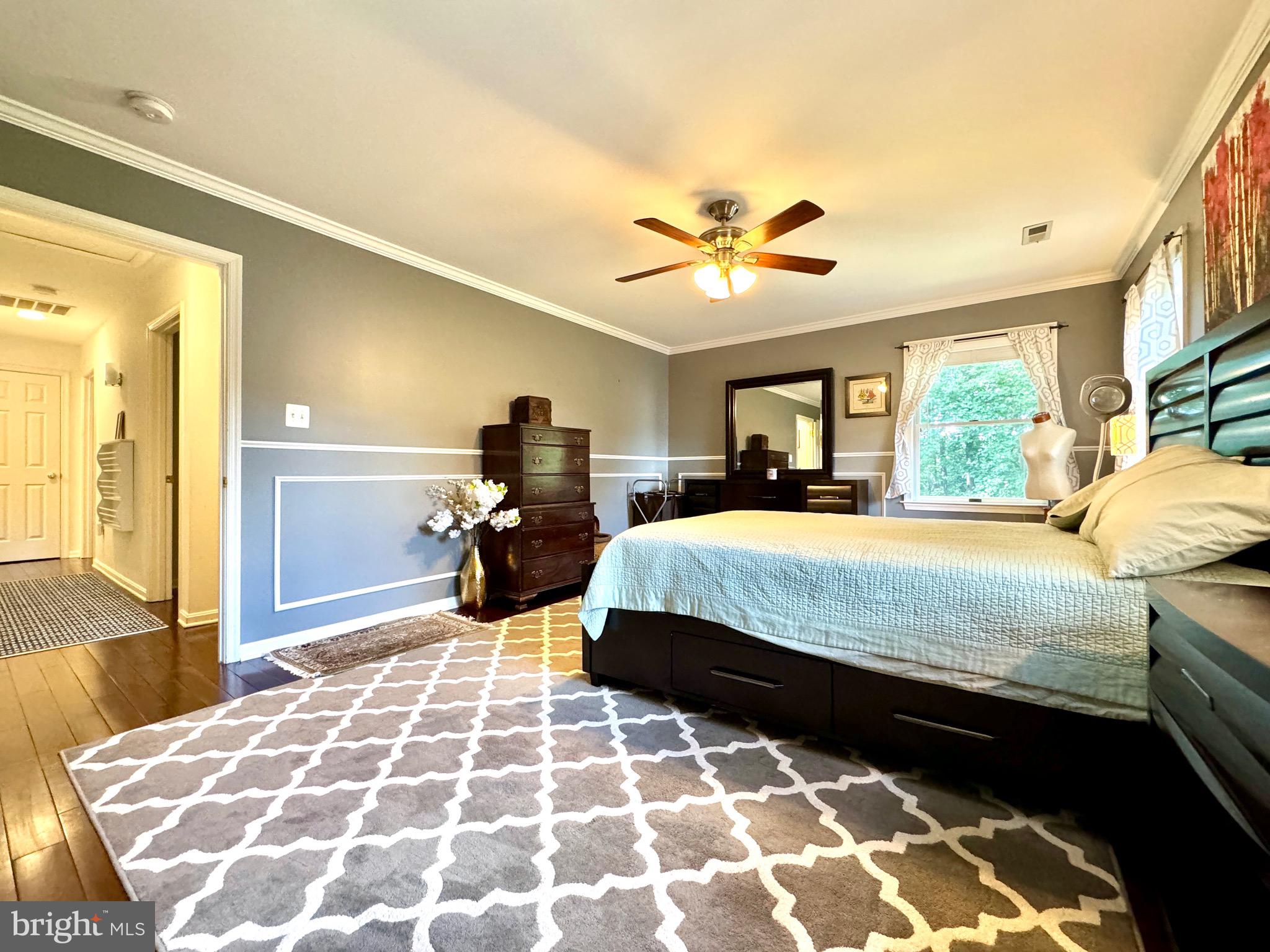 FALLS HILL - Residential Lease