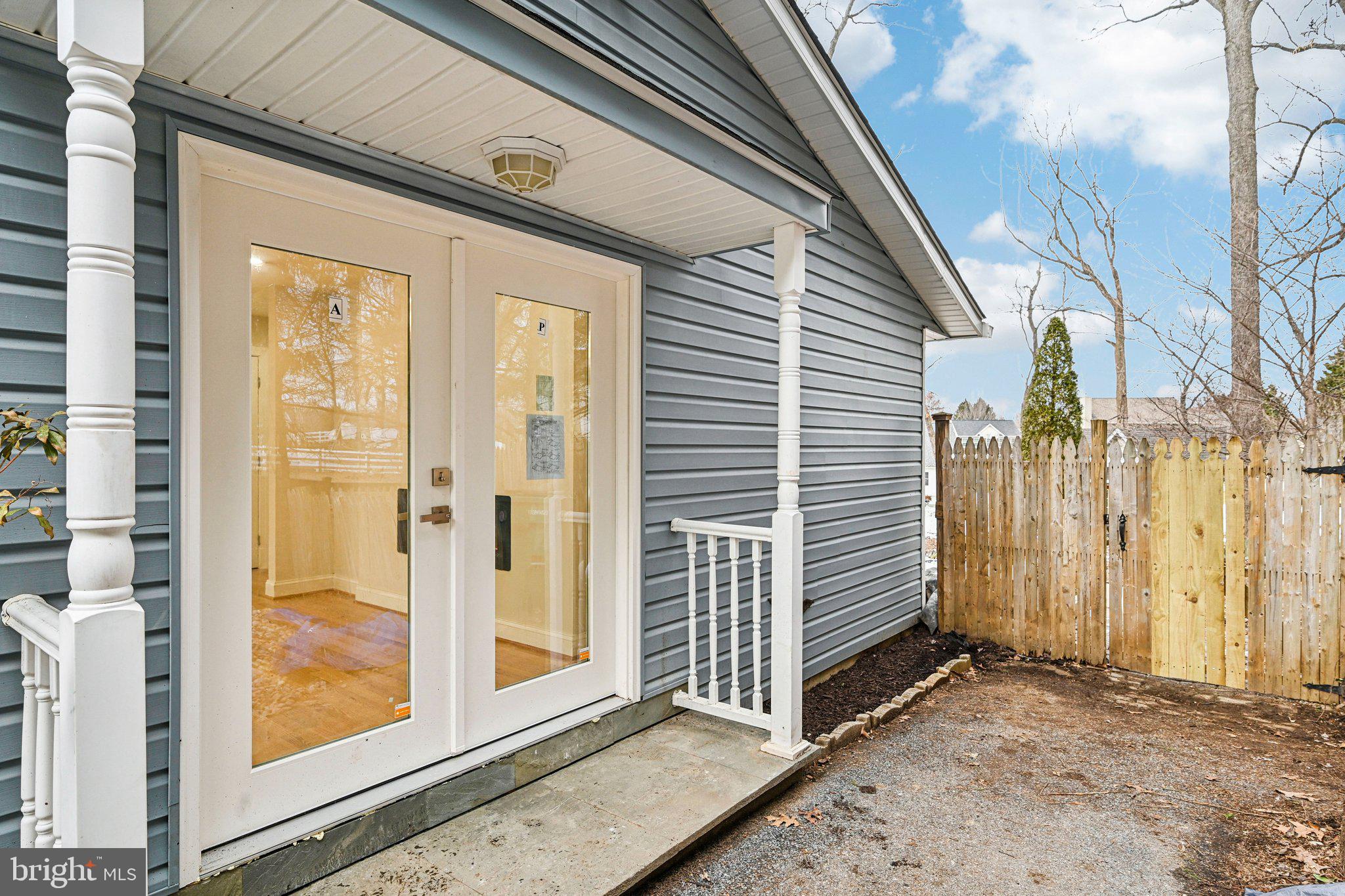 CARROLL SQUARE - Residential