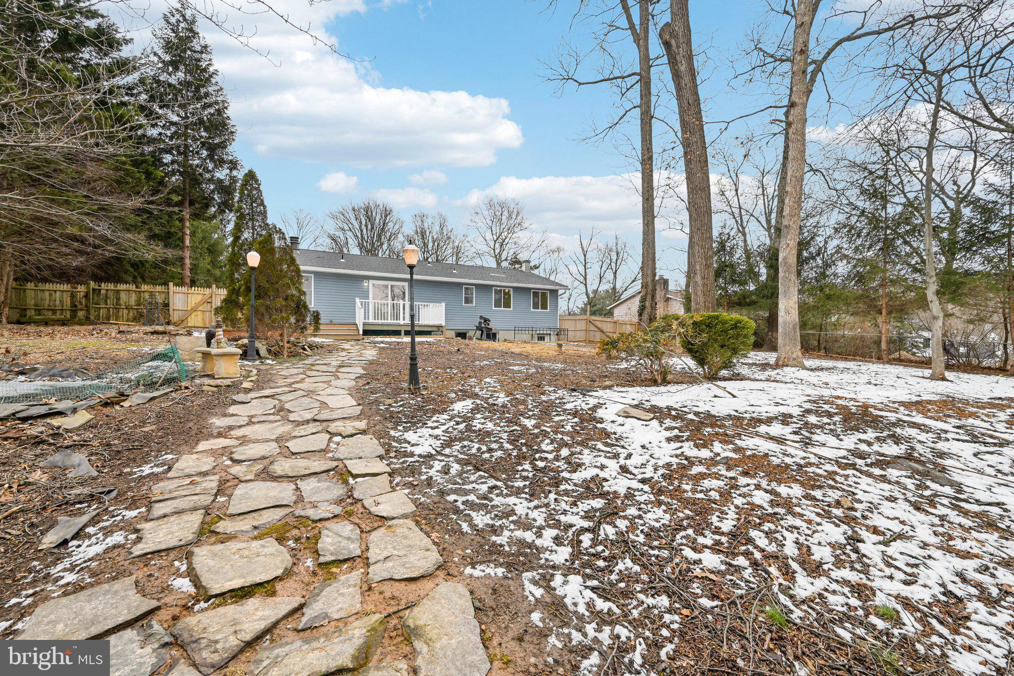 CARROLL SQUARE - Residential