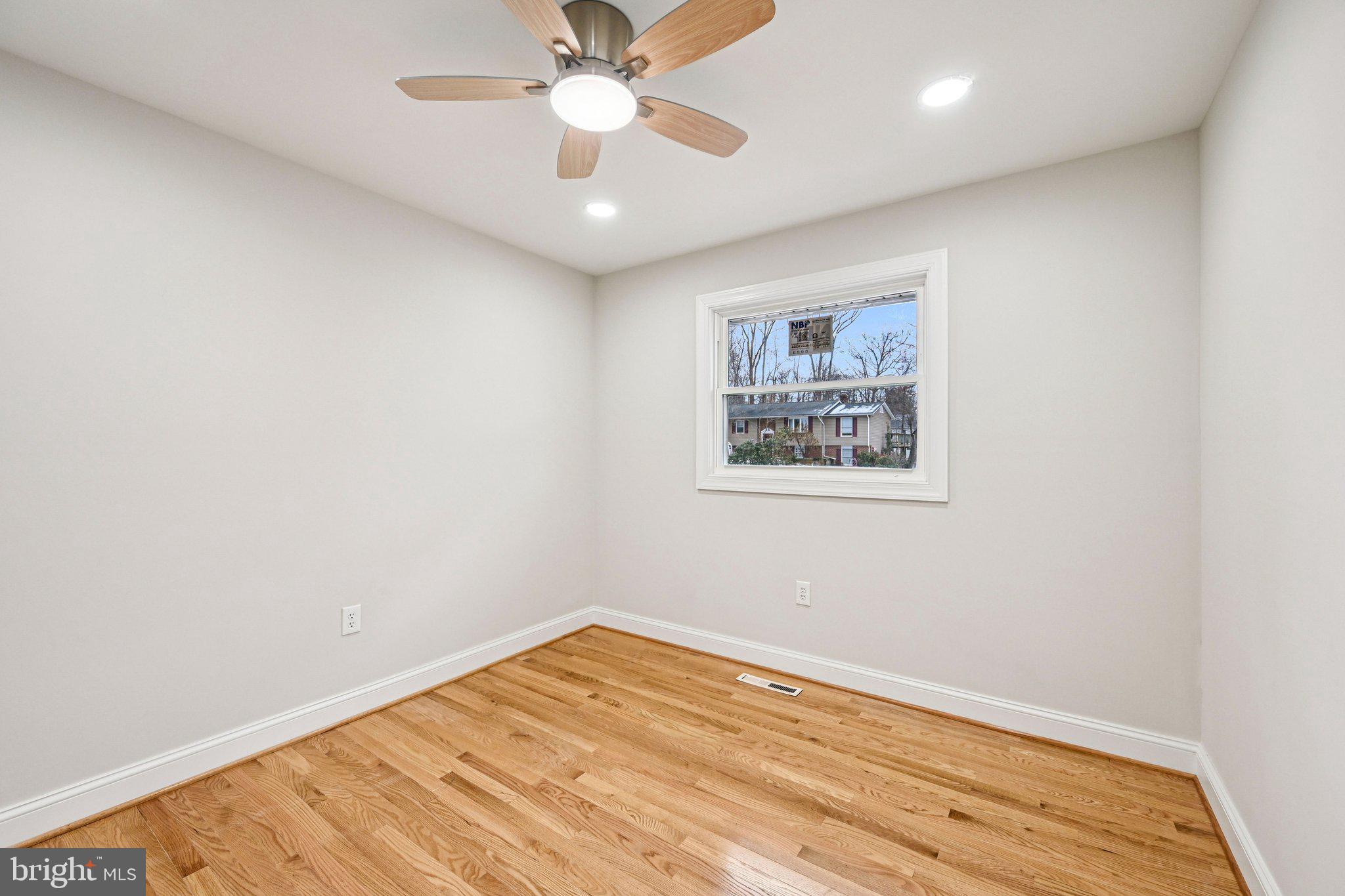 CARROLL SQUARE - Residential