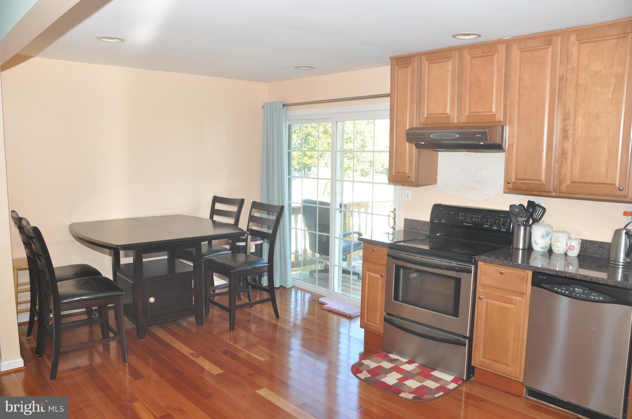 FOUR SEASONS ESTATES - Residential