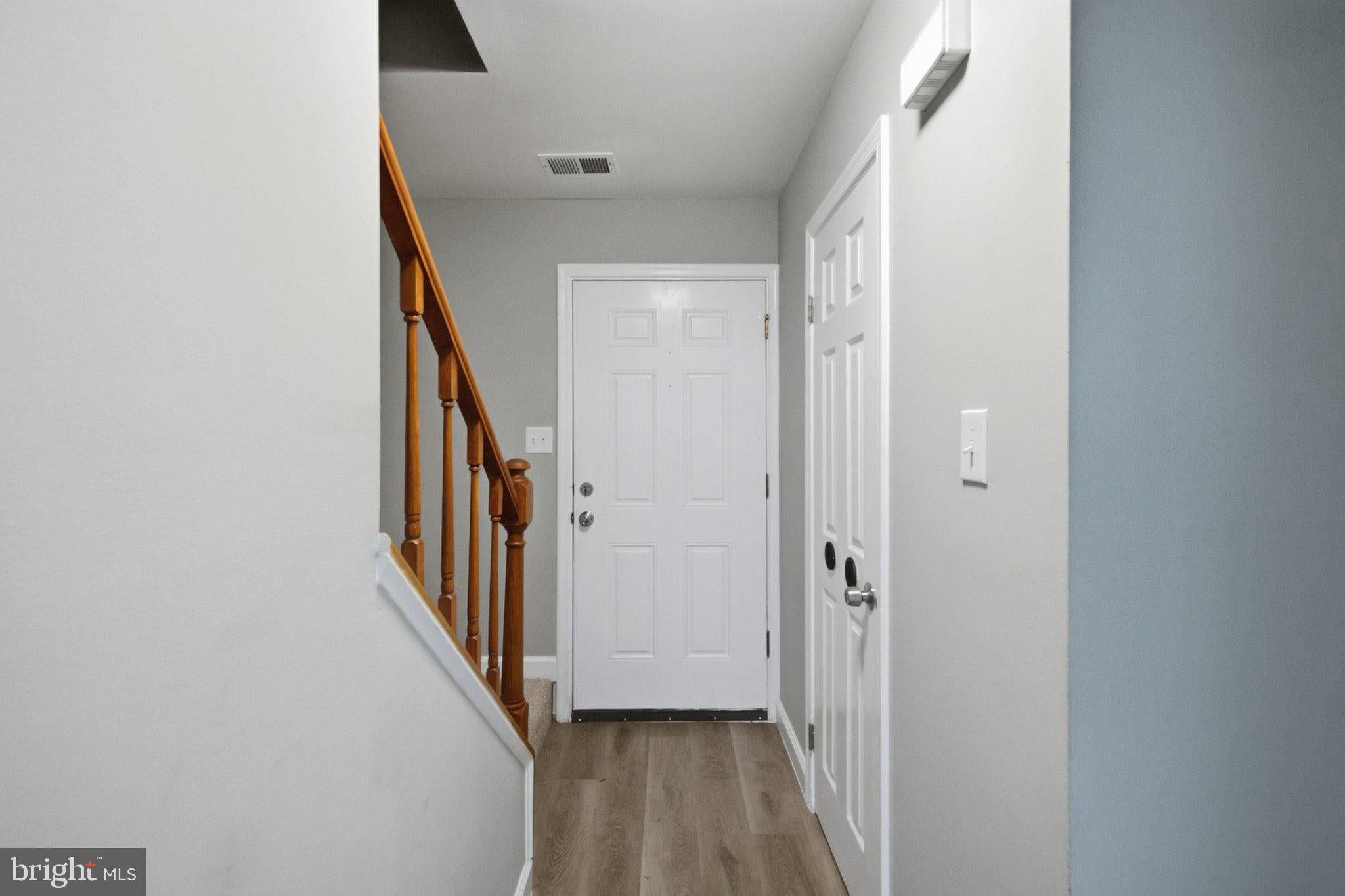 9053 SILVER MAPLE COURT