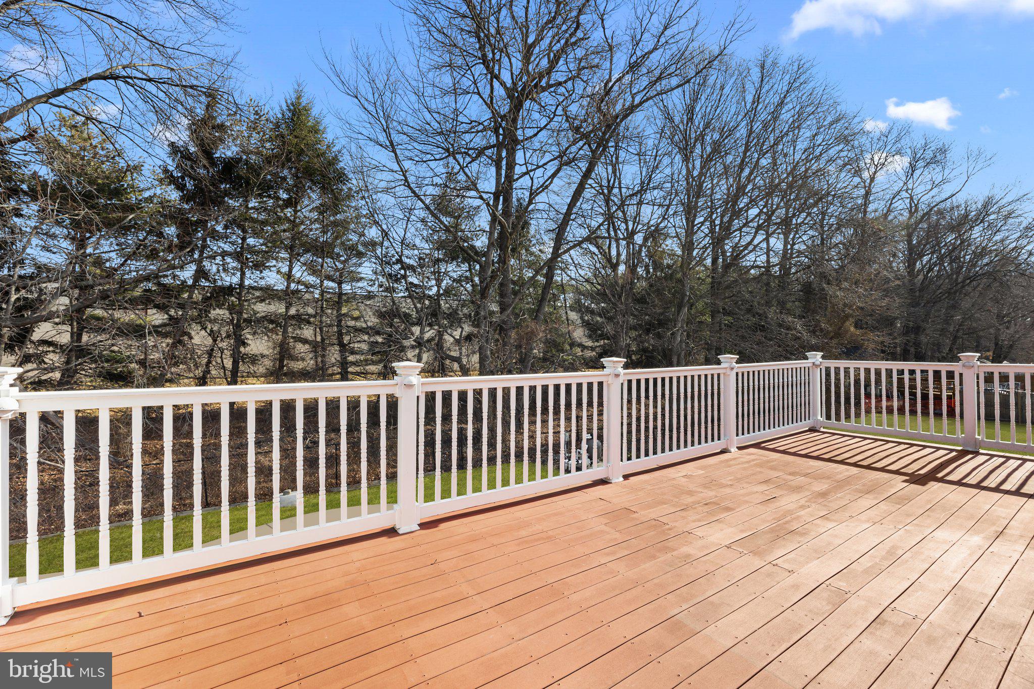 VALLEY MDWS - Residential