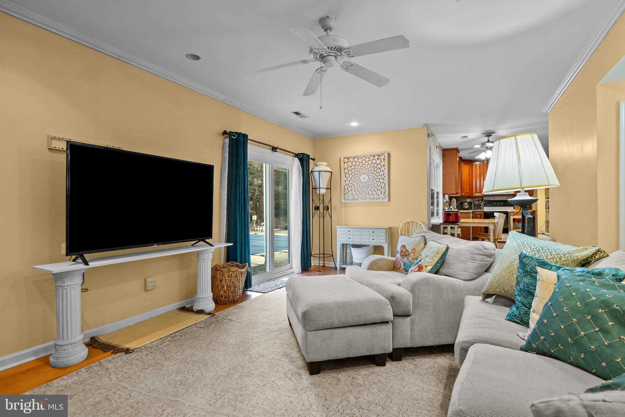 VALLEY MDWS - Residential