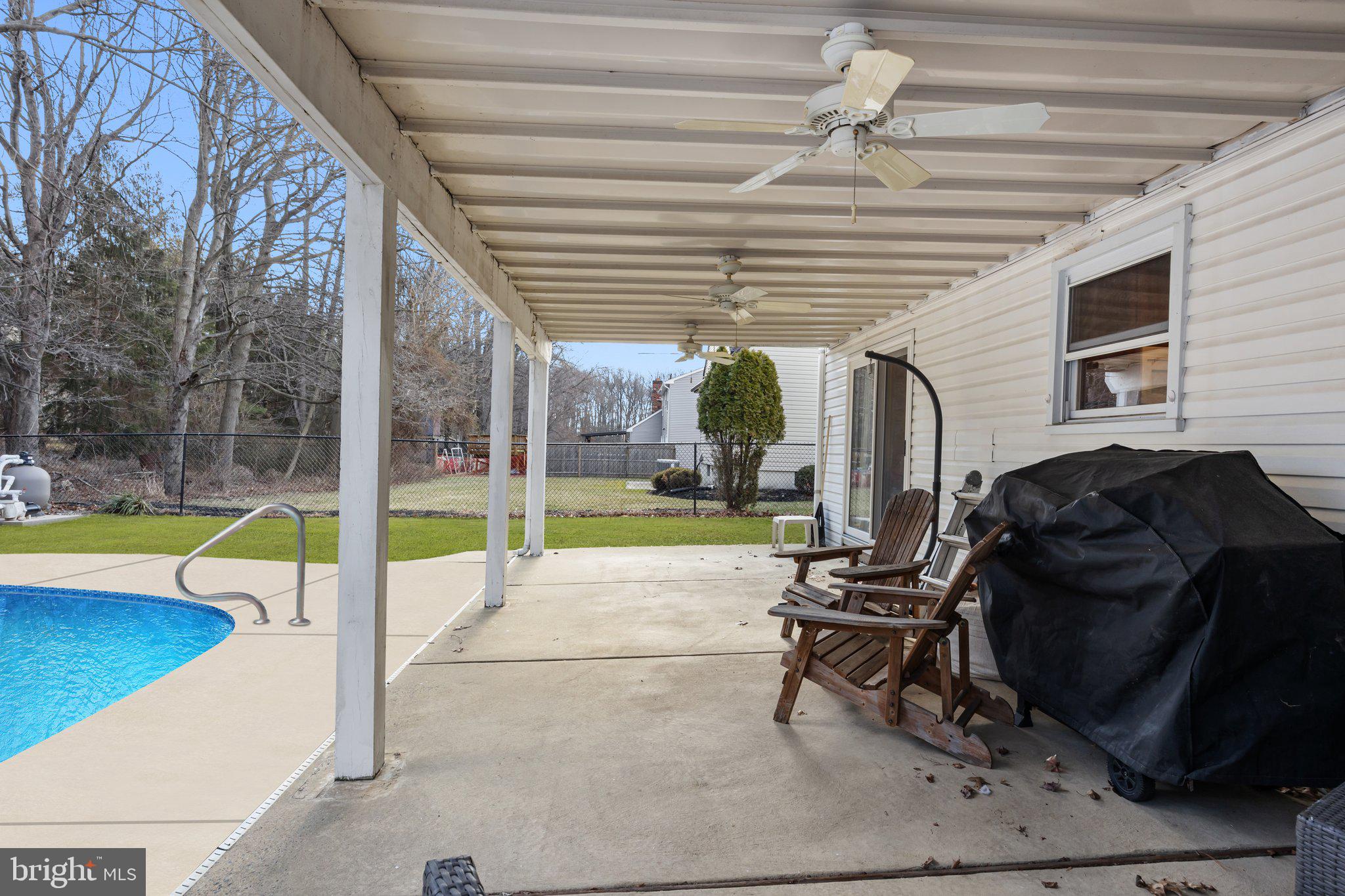 VALLEY MDWS - Residential