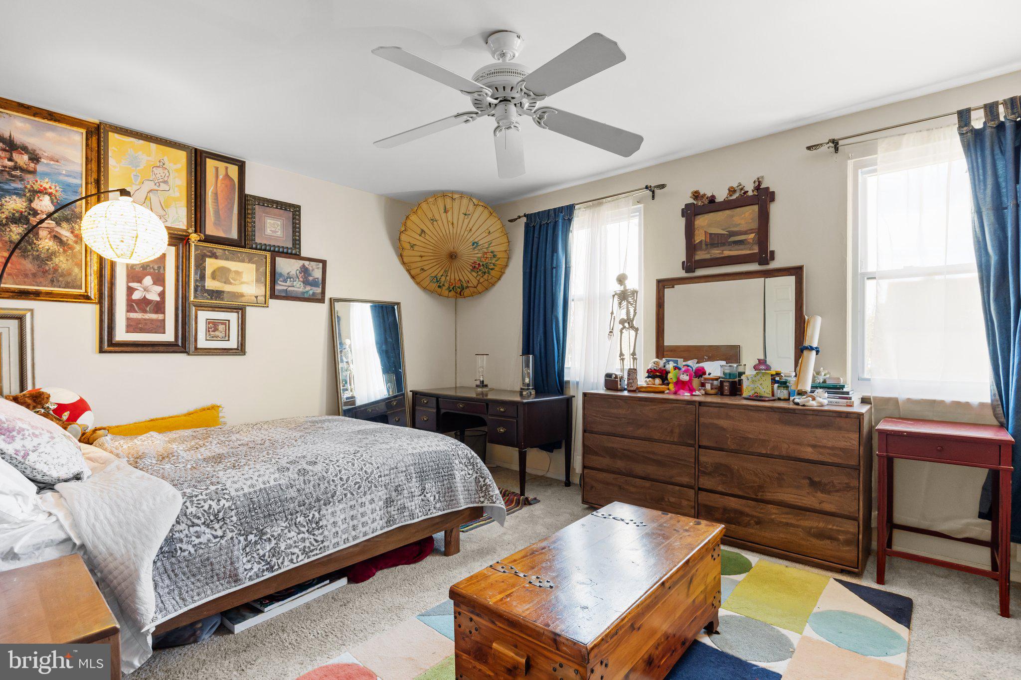 VALLEY MDWS - Residential