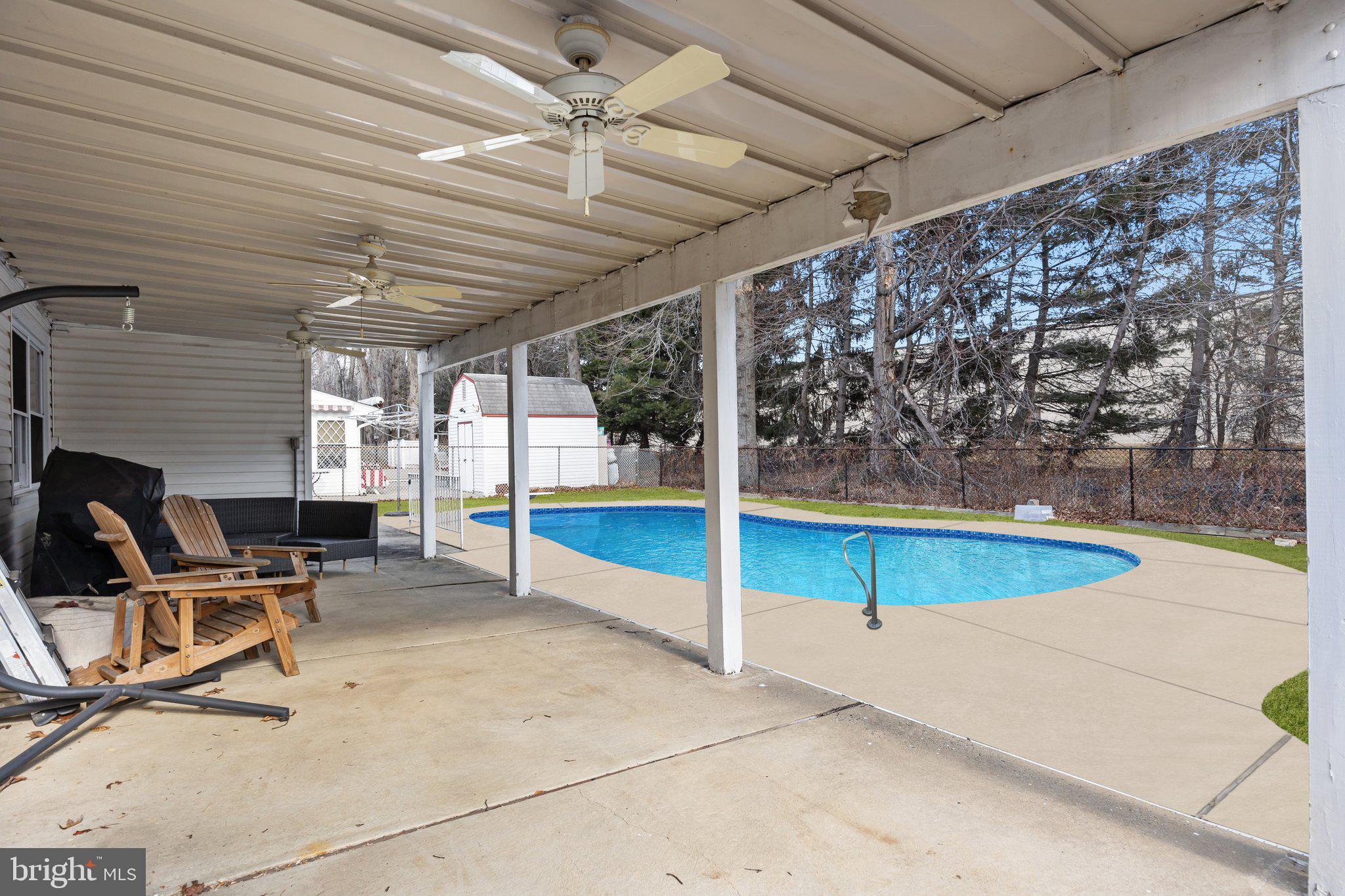 VALLEY MDWS - Residential