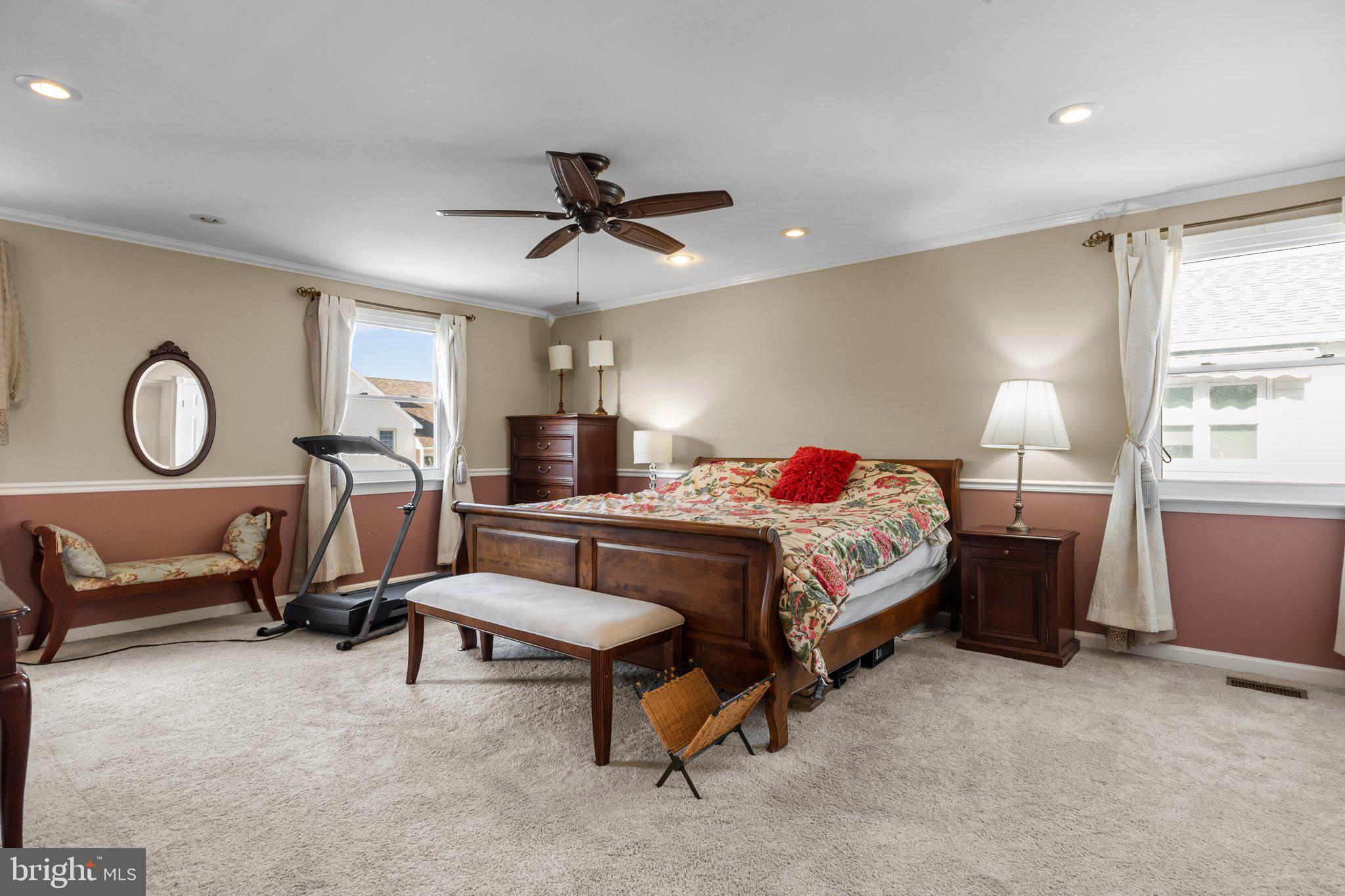 VALLEY MDWS - Residential