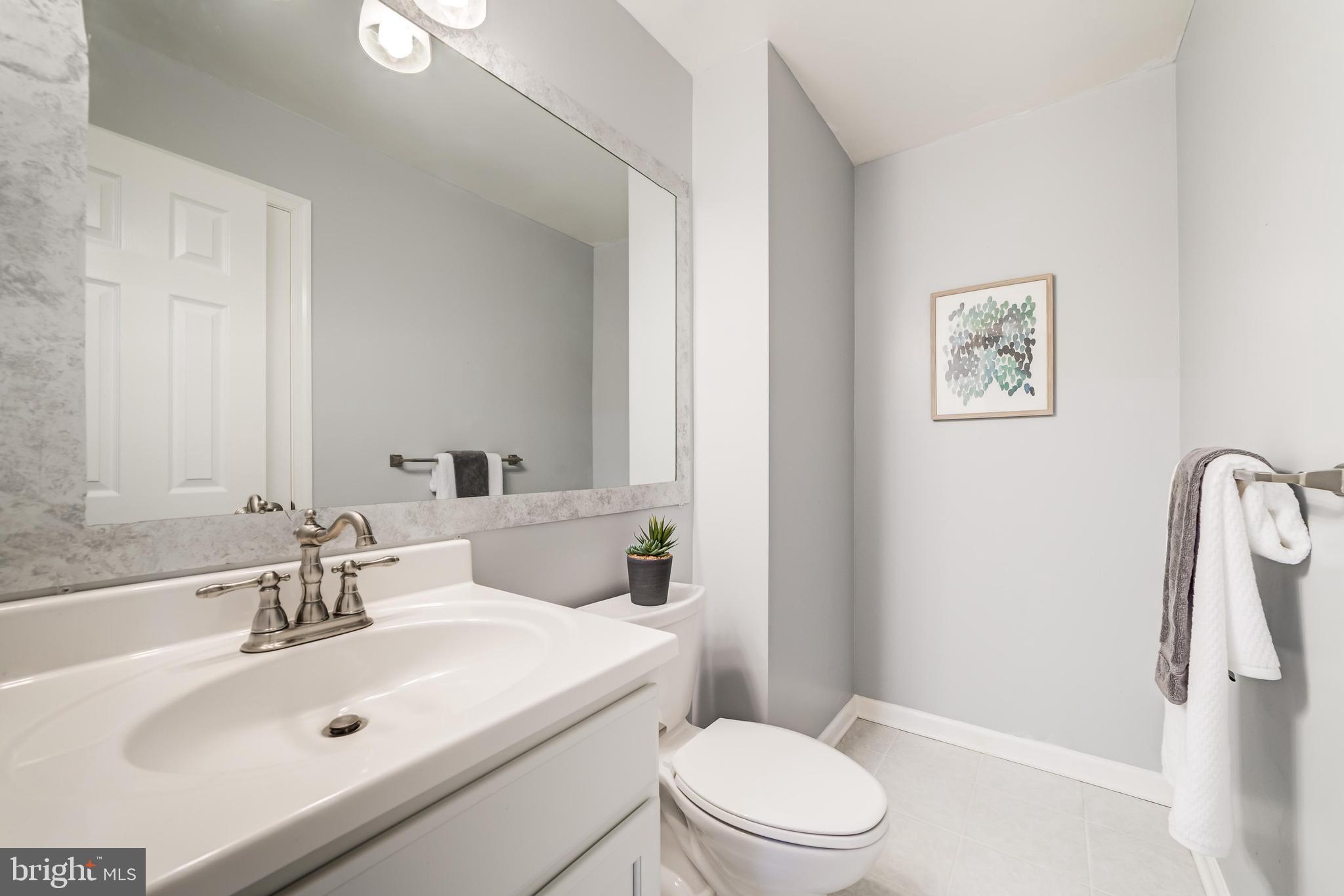 HUNTERS SQUARE - Residential