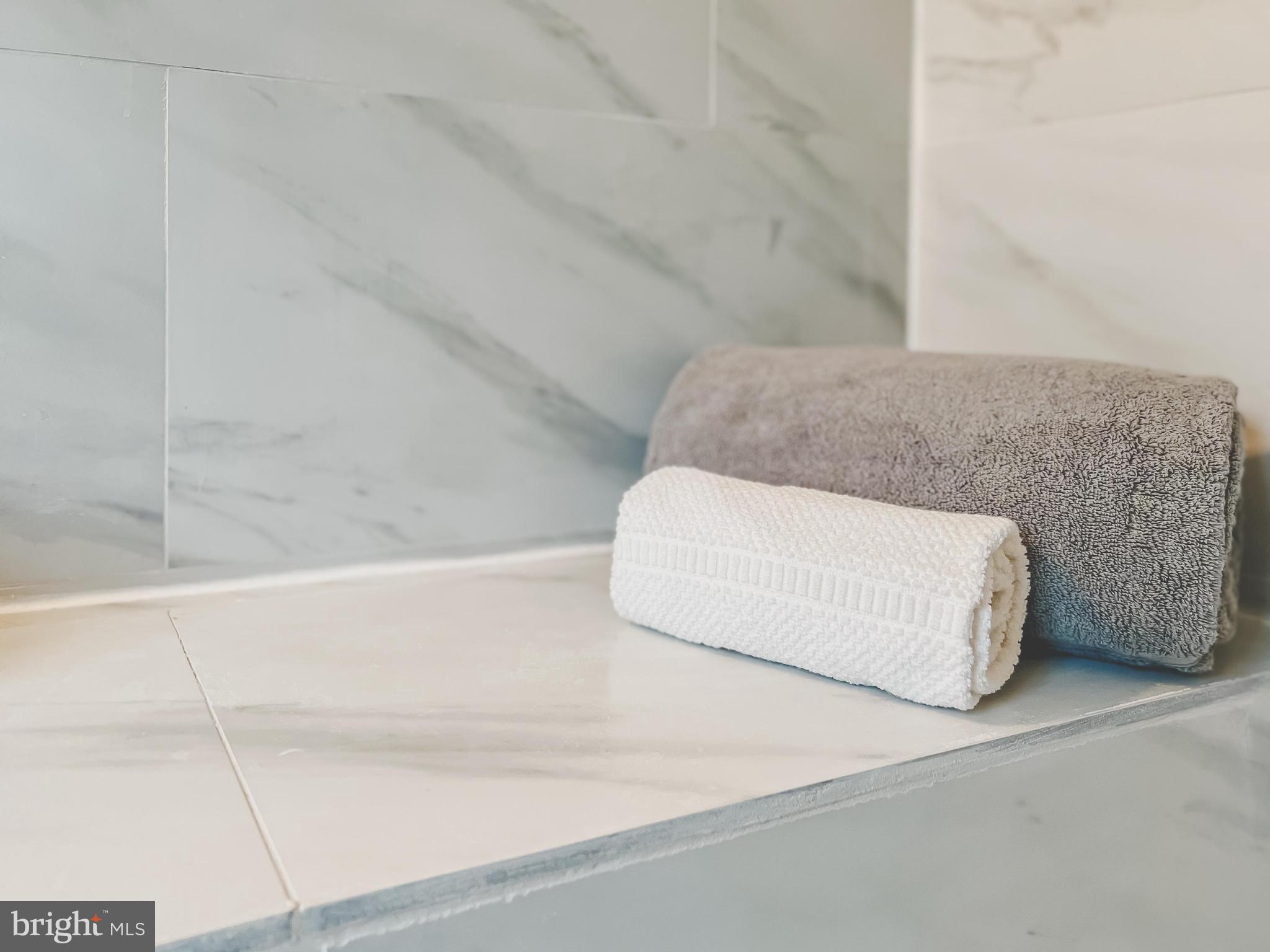 HUNTERS SQUARE - Residential