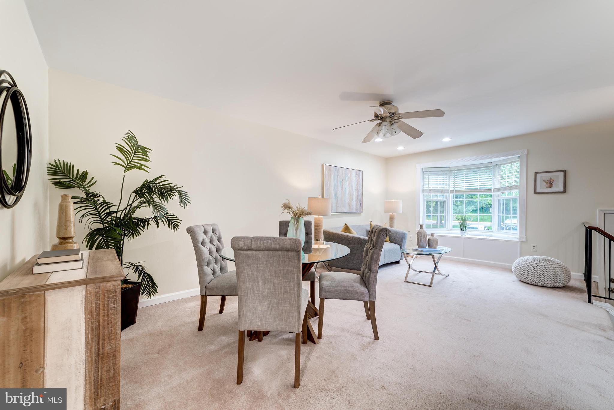 HUNTERS SQUARE - Residential