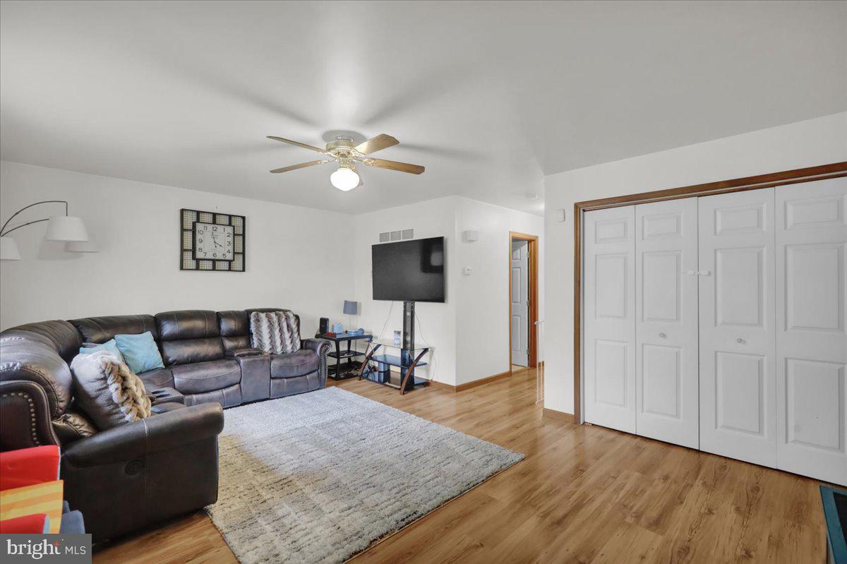 MILLMONT - Residential