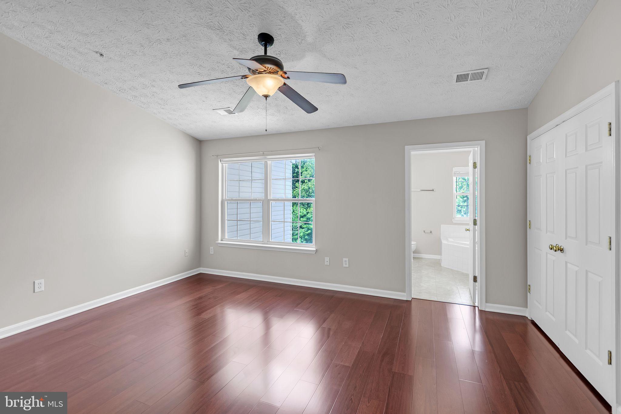 VISTA GARDENS PLAT 1> - Residential Lease