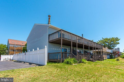 Condo For Sale - 137 Jamestown Road #C<br/> OCEAN CITY, MD 21842