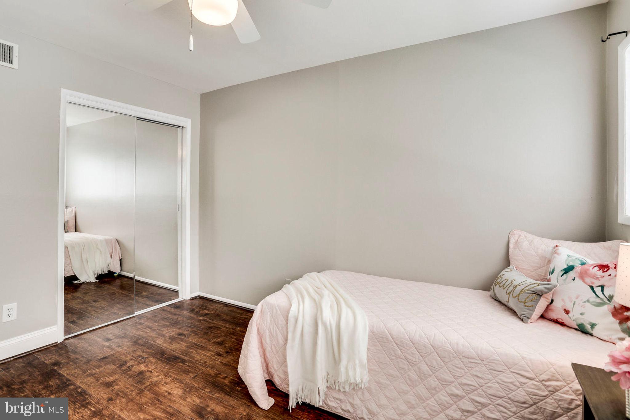 FAIRFAX HERITAGE - Residential