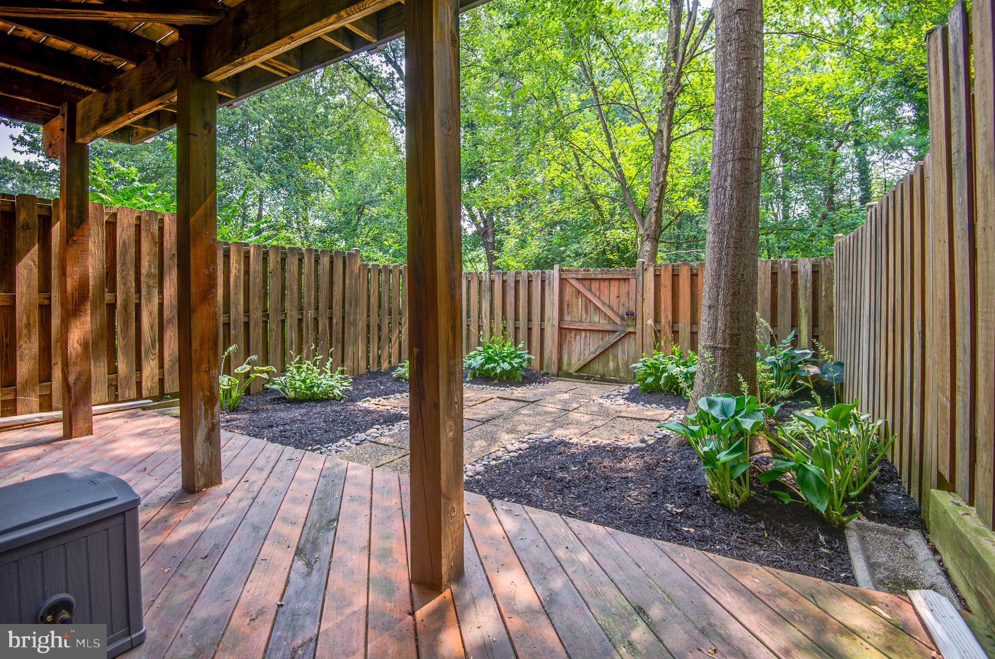 106 HACKLEY COURT