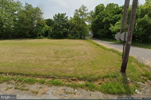 Vacant Land For Sale - Lincoln Avenue & Cumberland<br/> PENNS GROVE, NJ 08069