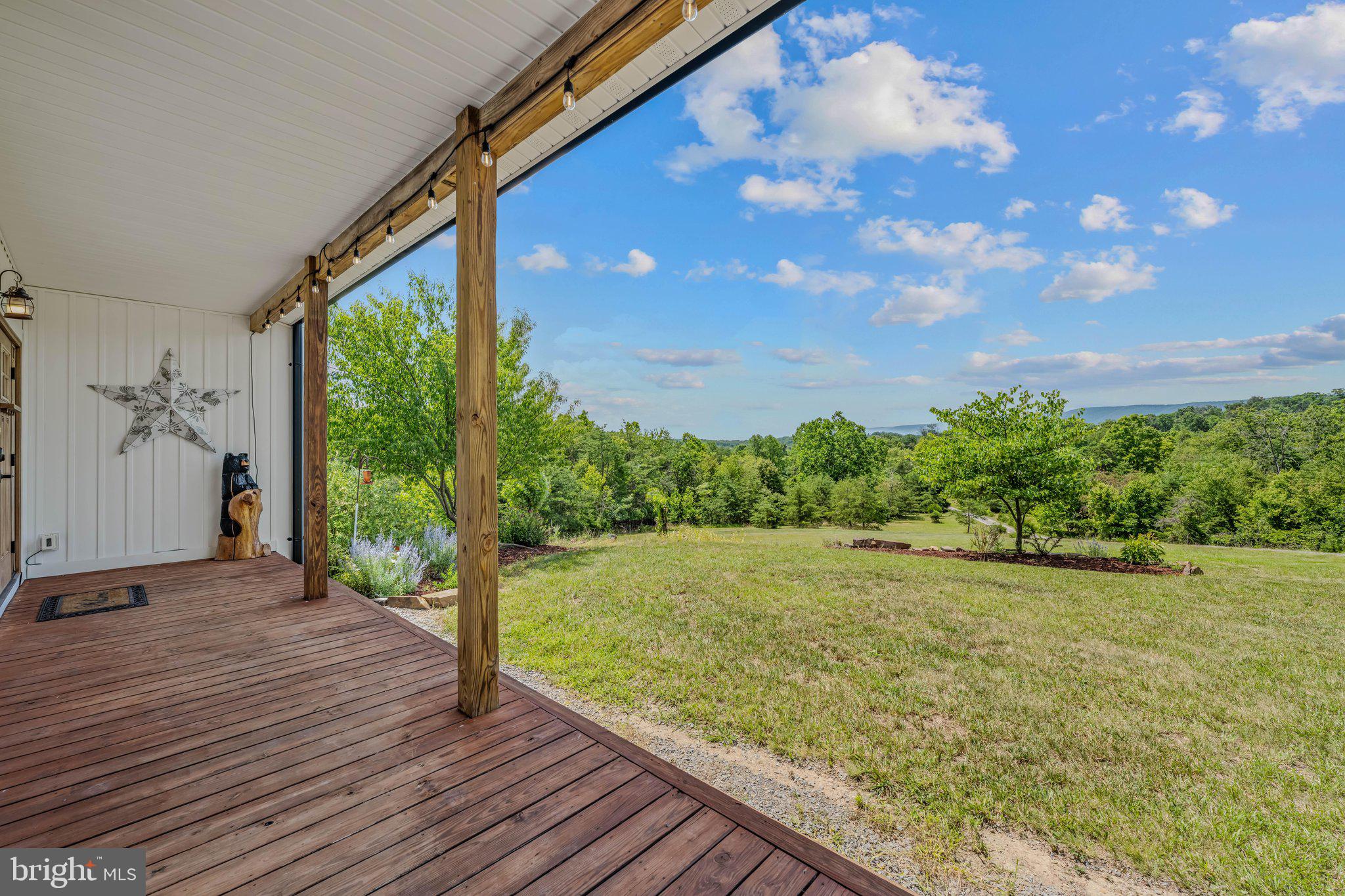 1089 WAUGH ROAD