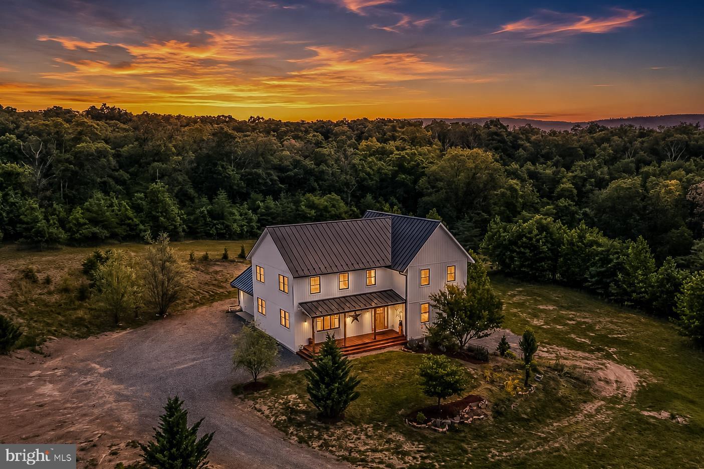 1089 WAUGH ROAD