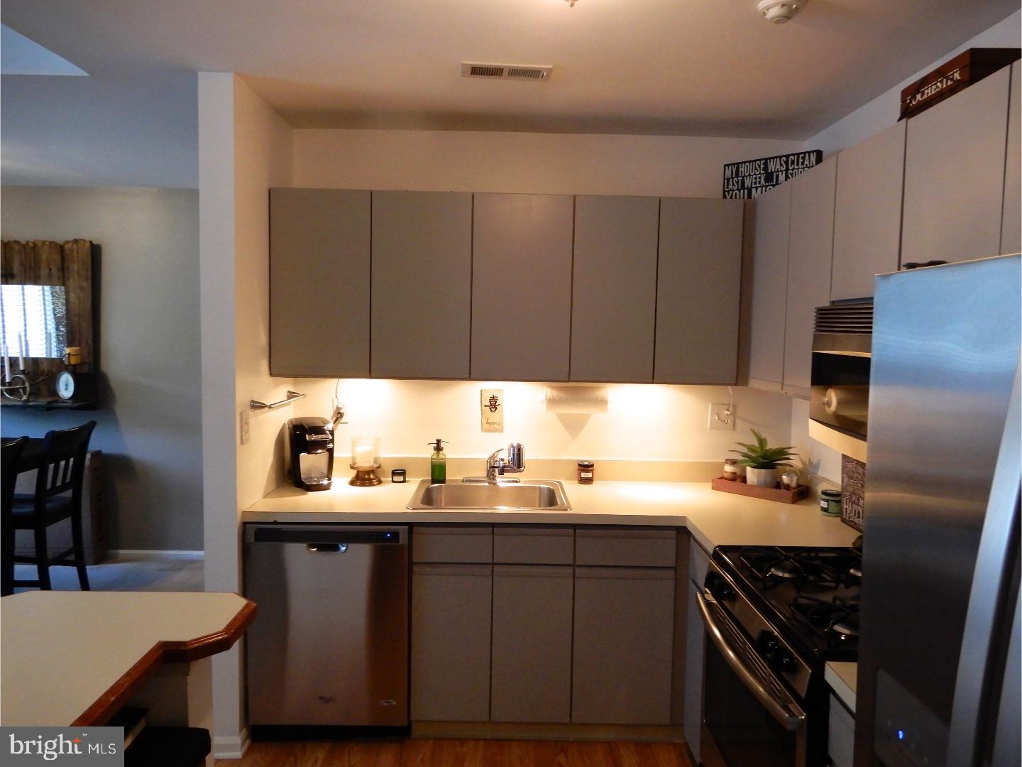 CROWN POINT - Residential