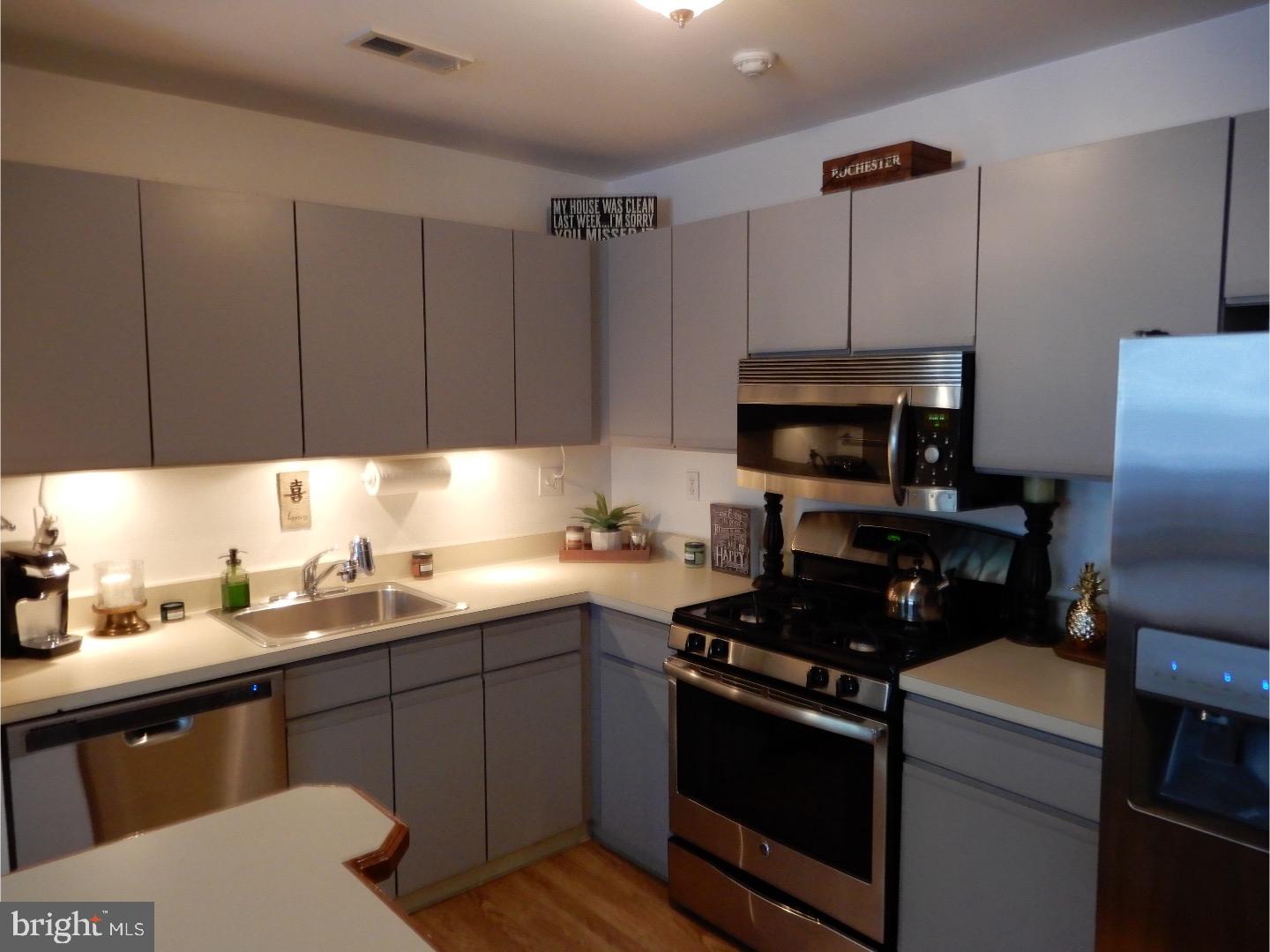 CROWN POINT - Residential