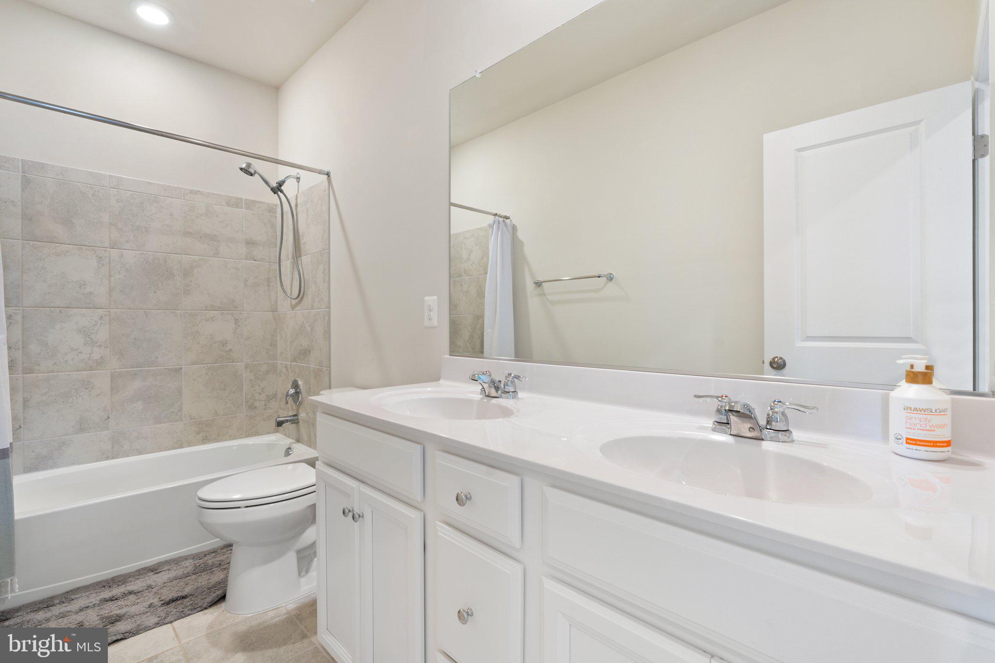 HARVEST HILLS - Residential