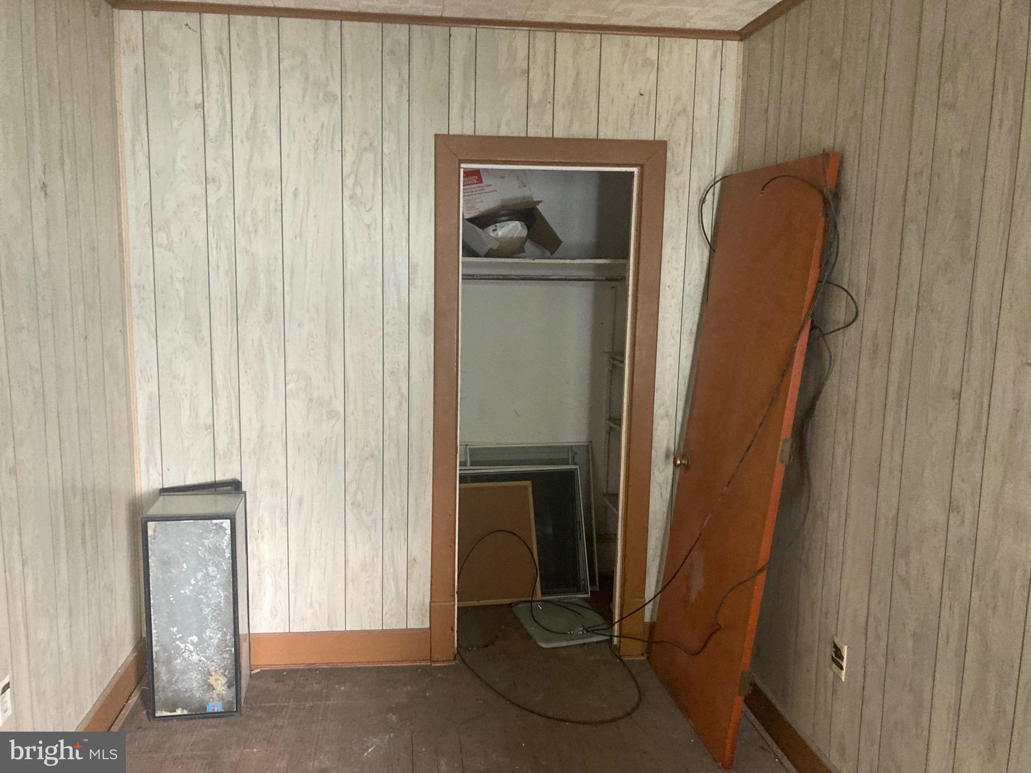 POTTSVILLE - Residential