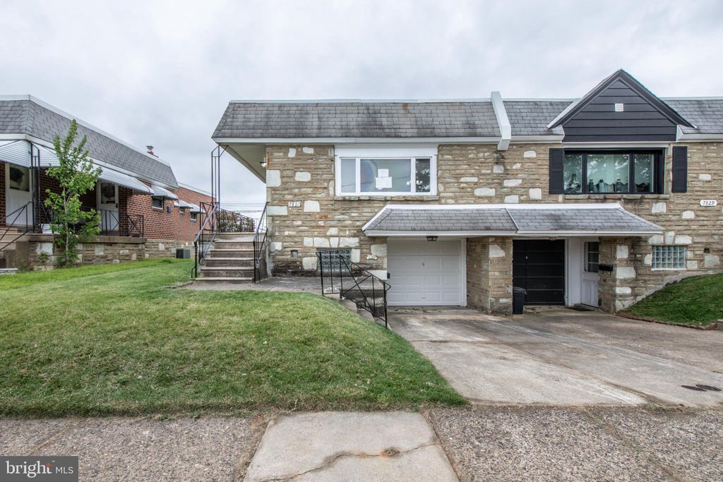 Photo of 7831 Lorna Drive, PHILADELPHIA, PA 19111 (MLS # PAPH2578846)