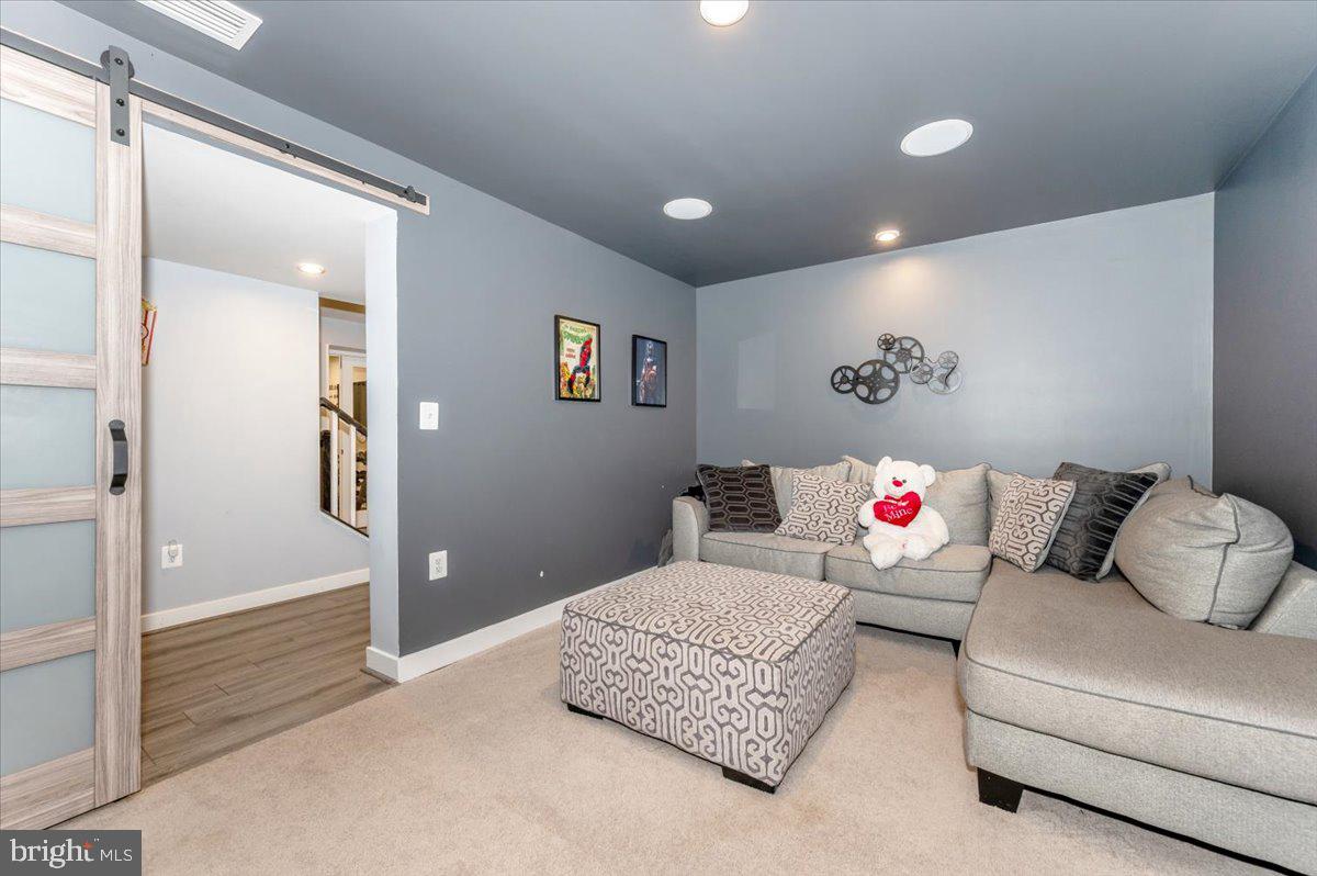 POTOMAC STATION - Residential