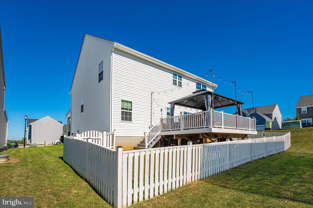 POTOMAC STATION - Residential