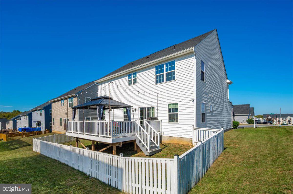 POTOMAC STATION - Residential