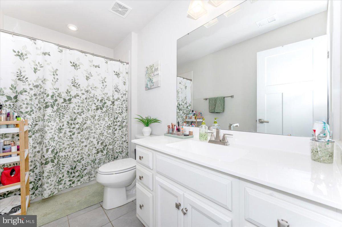 POTOMAC STATION - Residential