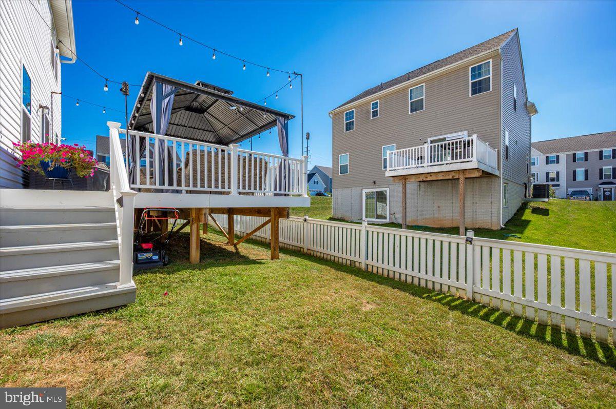 POTOMAC STATION - Residential