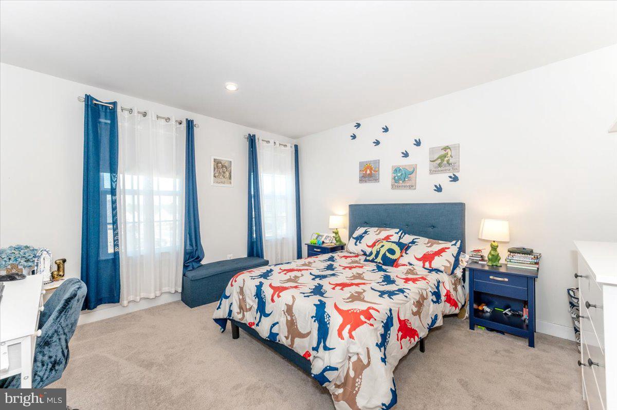 POTOMAC STATION - Residential