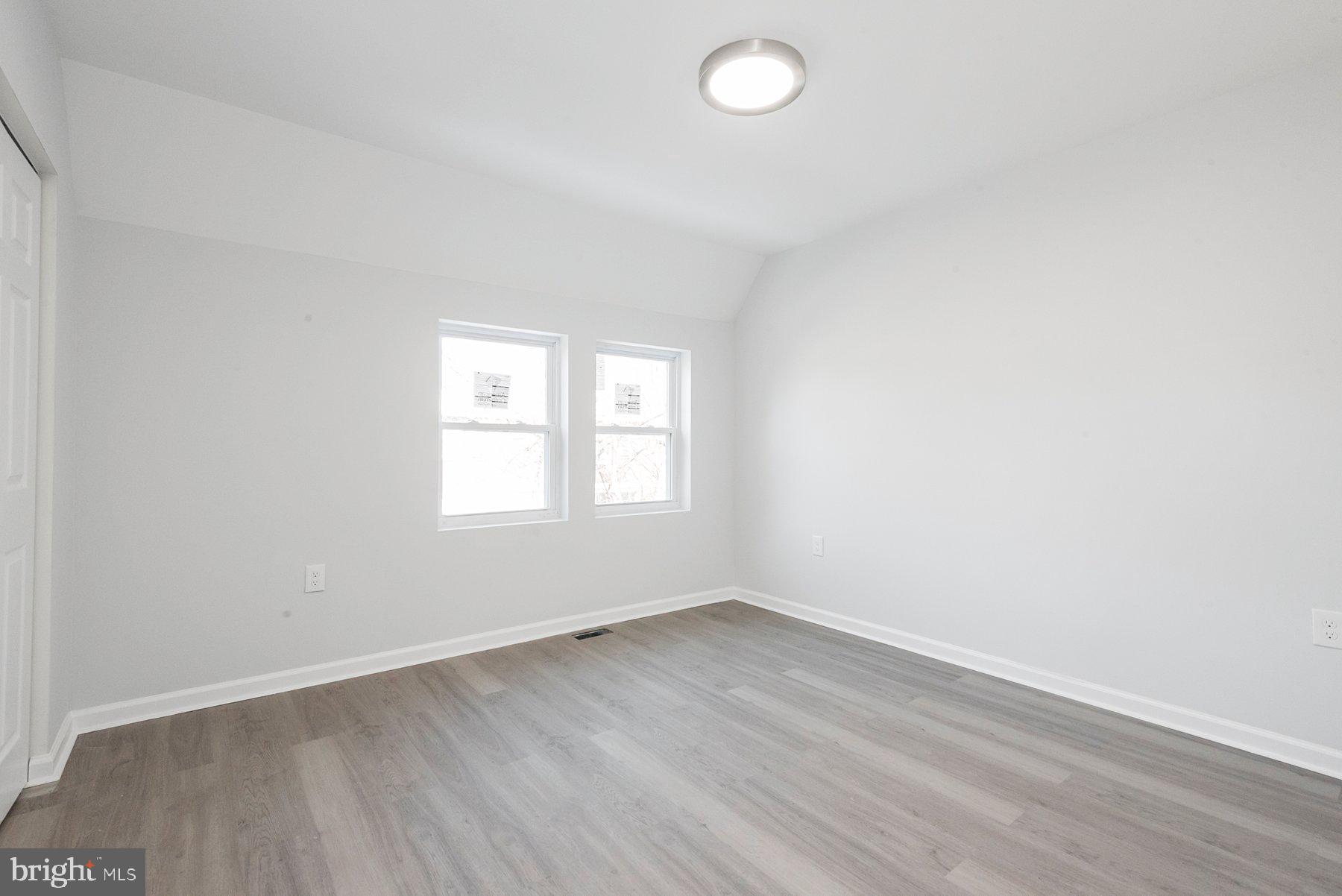 DUNDALK HIGHLANDS - Residential