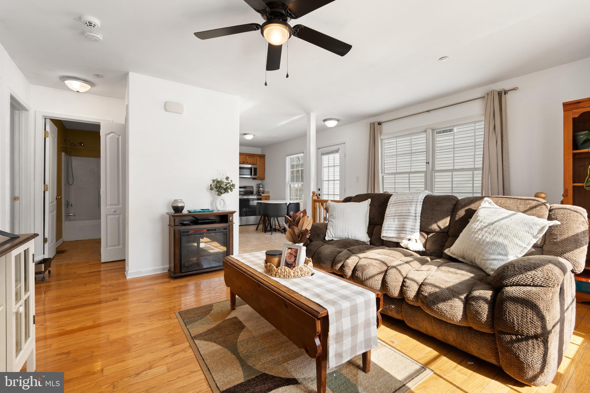 BRUNSWICK - Residential