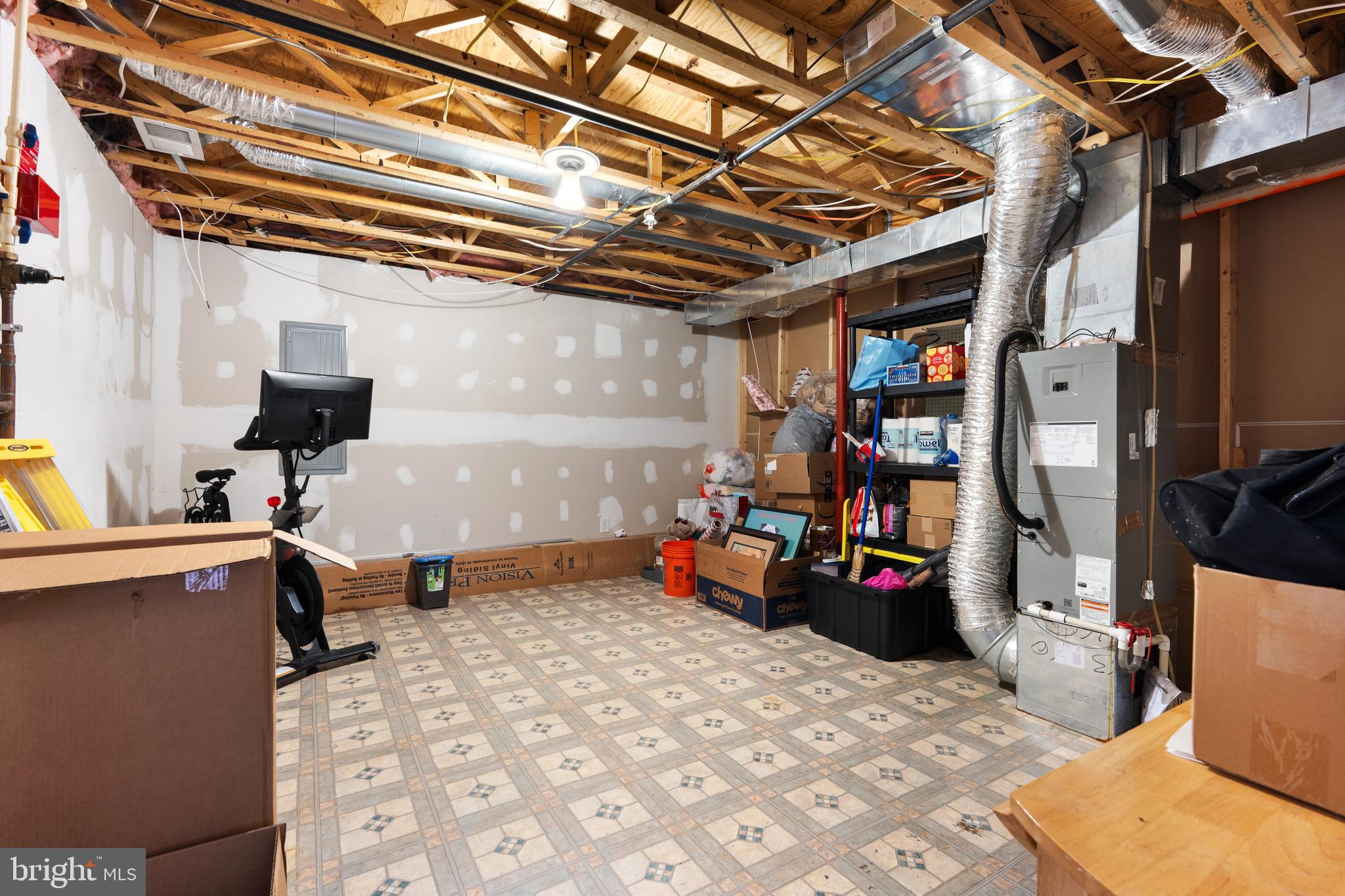 BRUNSWICK - Residential