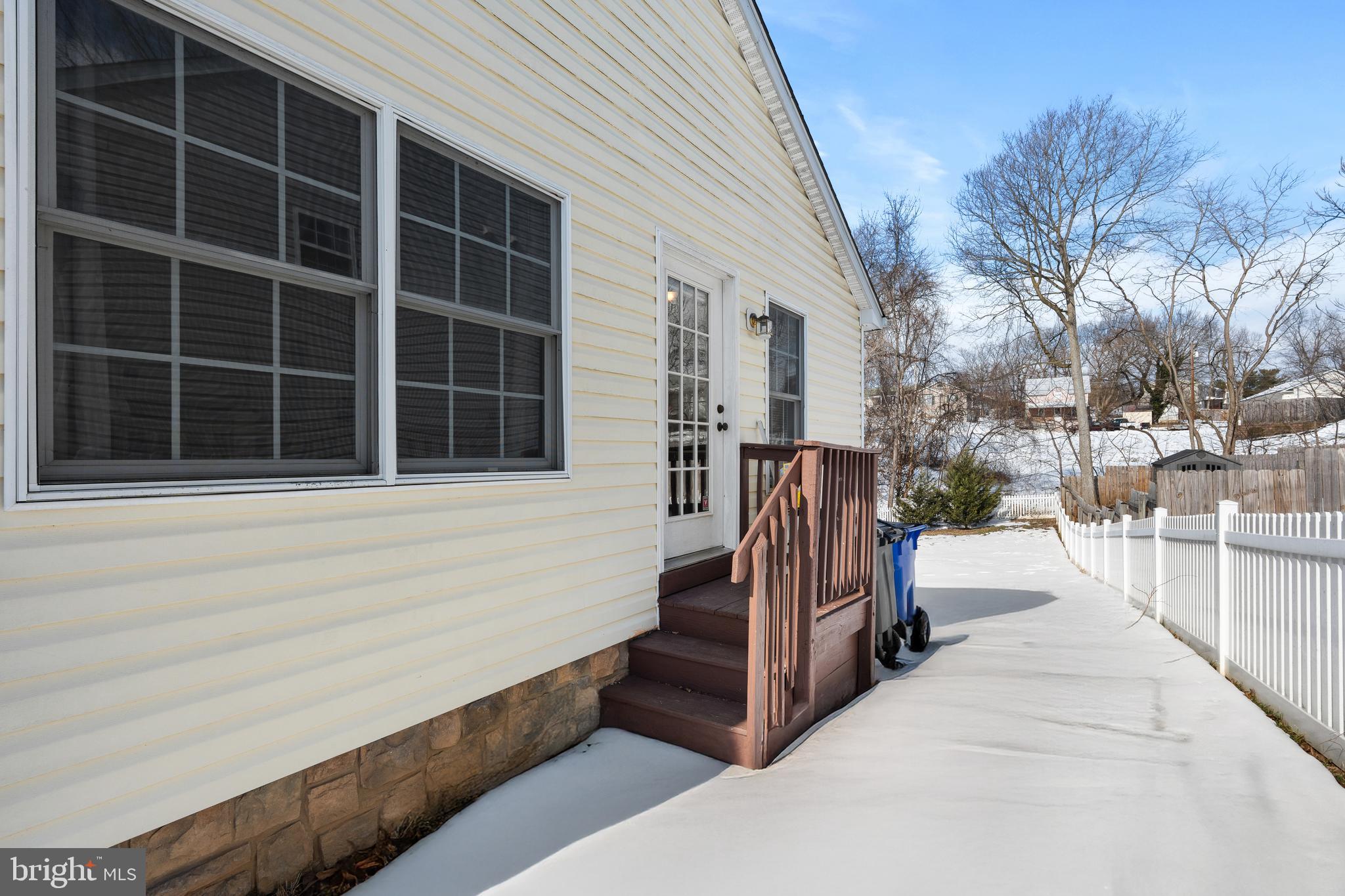 BRUNSWICK - Residential